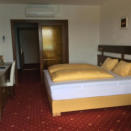 Villa Desiree - Hotel Garni - Adults Only Филлах Экстерьер фото