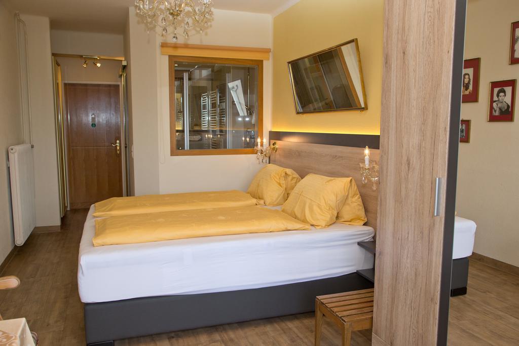 Villa Desiree - Hotel Garni - Adults Only Филлах Экстерьер фото