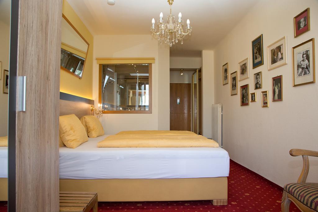 Villa Desiree - Hotel Garni - Adults Only Филлах Экстерьер фото