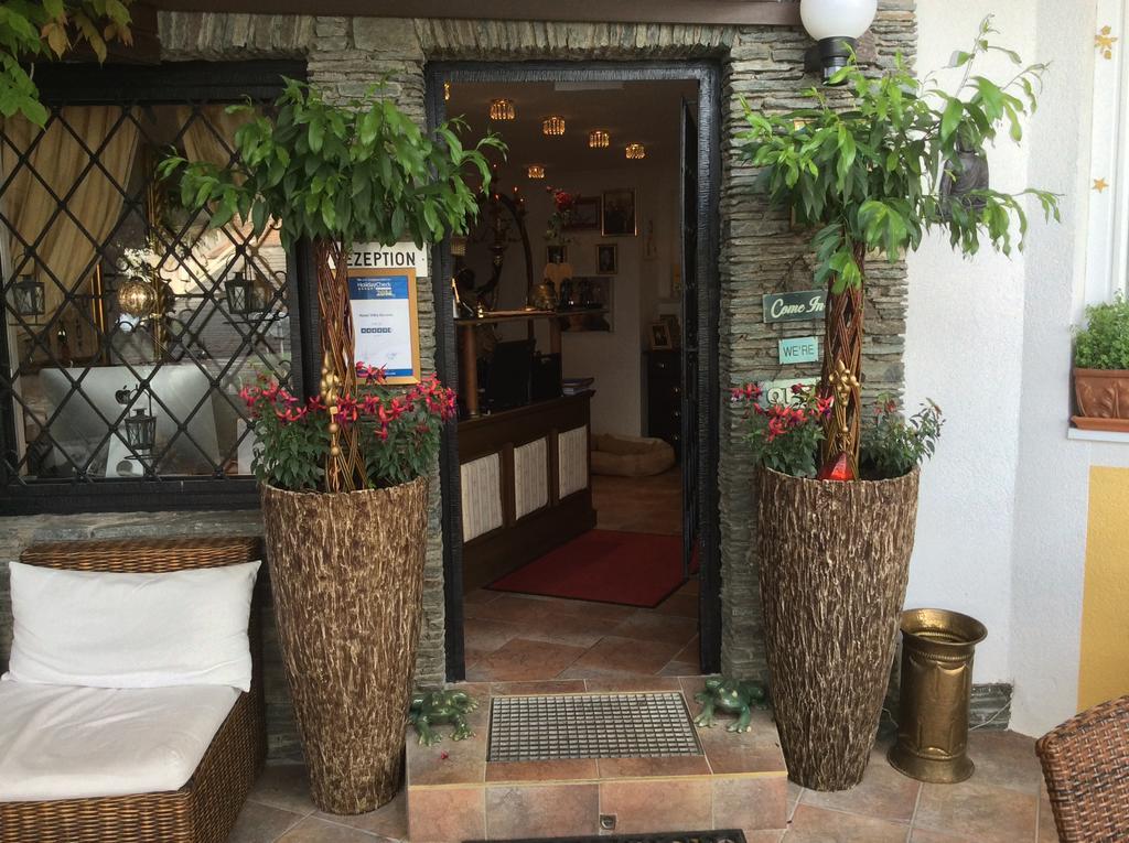 Villa Desiree - Hotel Garni - Adults Only Филлах Экстерьер фото